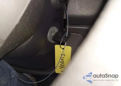 2014 Nissan Versa Note S (Sr) из США, поврежденный, VIN 3N1CE2CP4EL410638